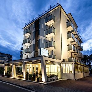 Hotel & Aparthotel Carinthia S